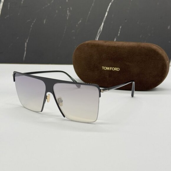 NEW TOM FORD SOFI TF840 01C SUNGLASSES WOMEN SQUARE BLACK EYEWEAR FT0840/S - Picture 1 of 13